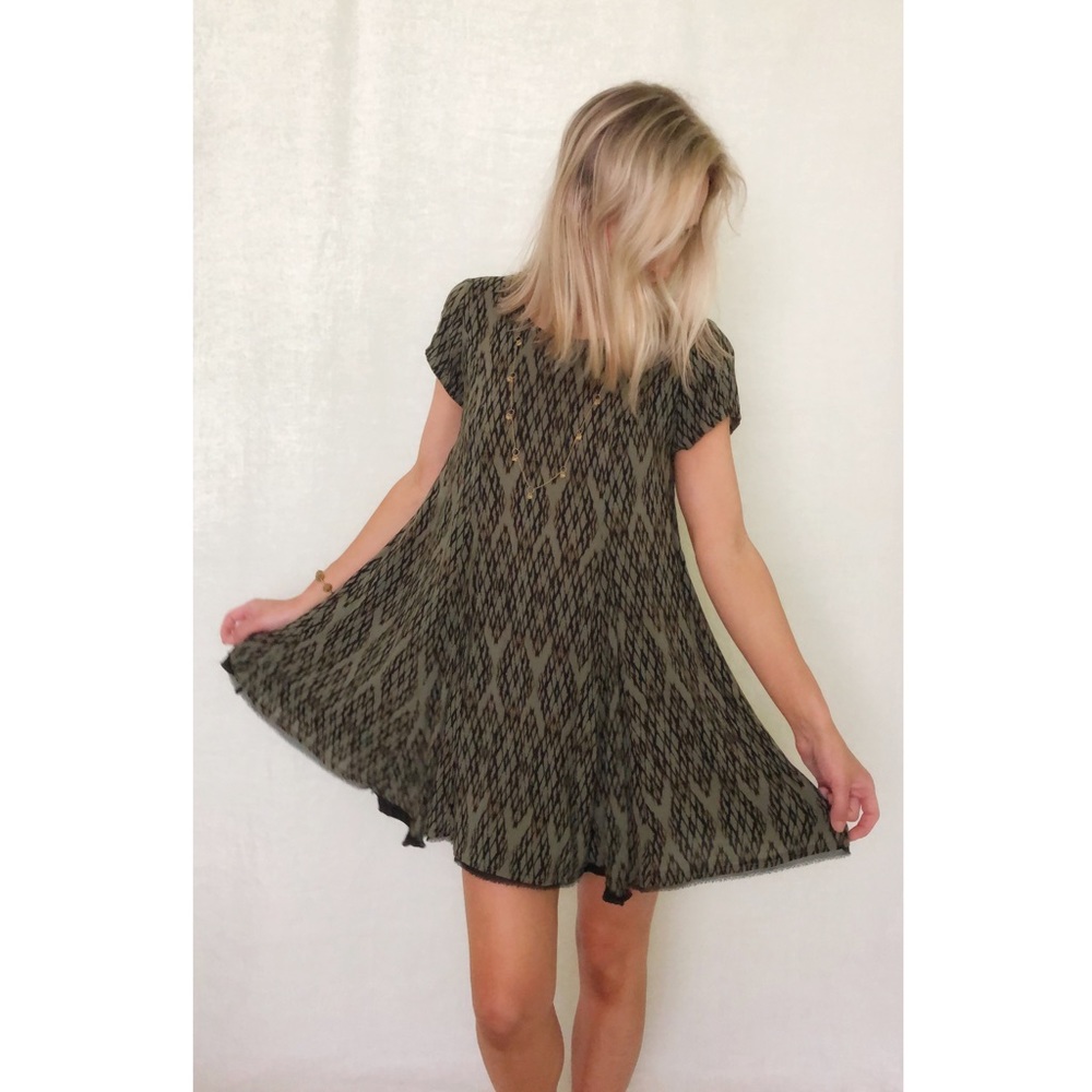 Urban Outfitters | green & black patterned dress